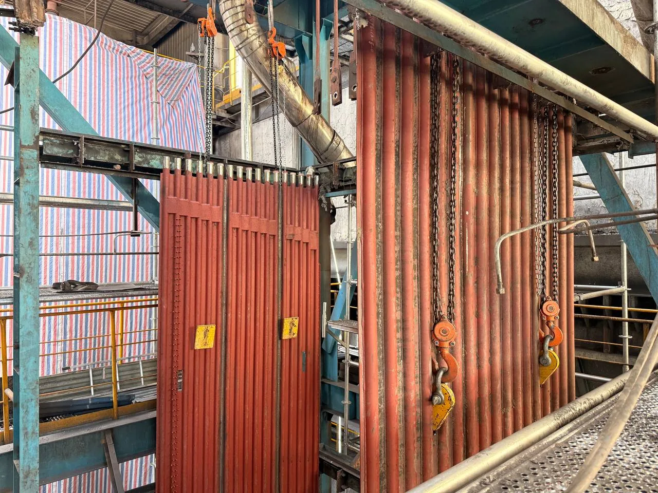 Boiler heating-surface panels prepared for installation